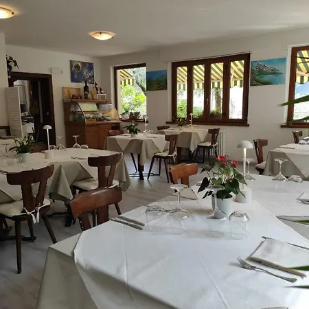 Stella D'italia Hotell Tenno
