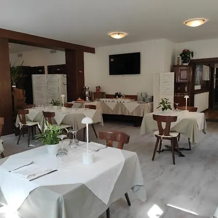 Stella D'italia Hotell Tenno